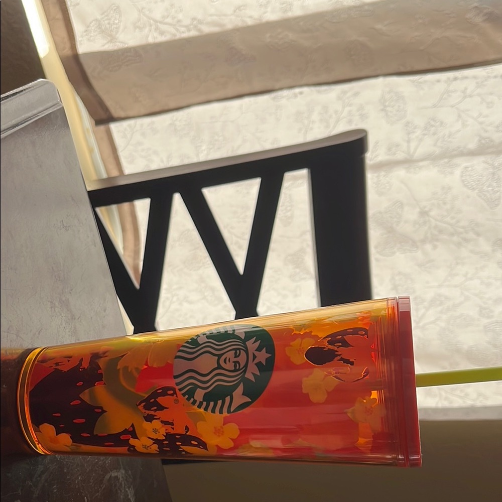Starbucks Floral Tumbler with Straw